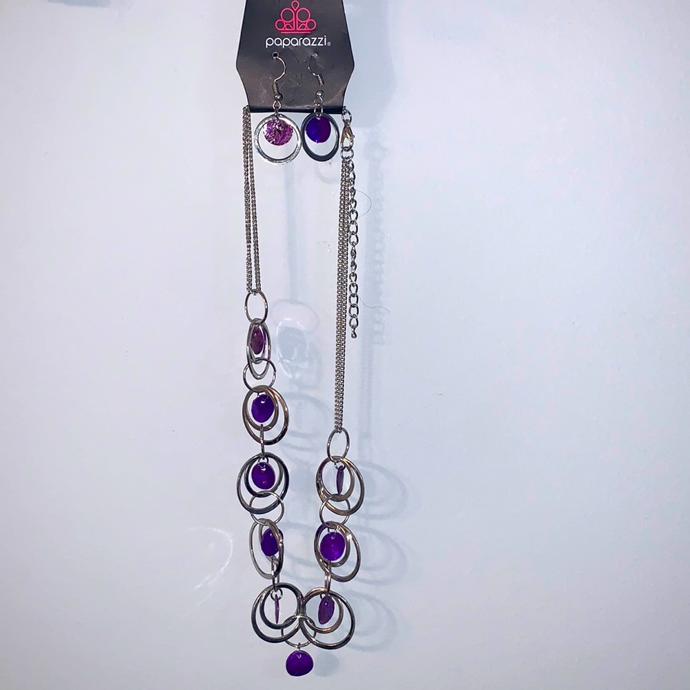 Bundle 5 for $40 paparazzi Jewelry New chain with matching earings